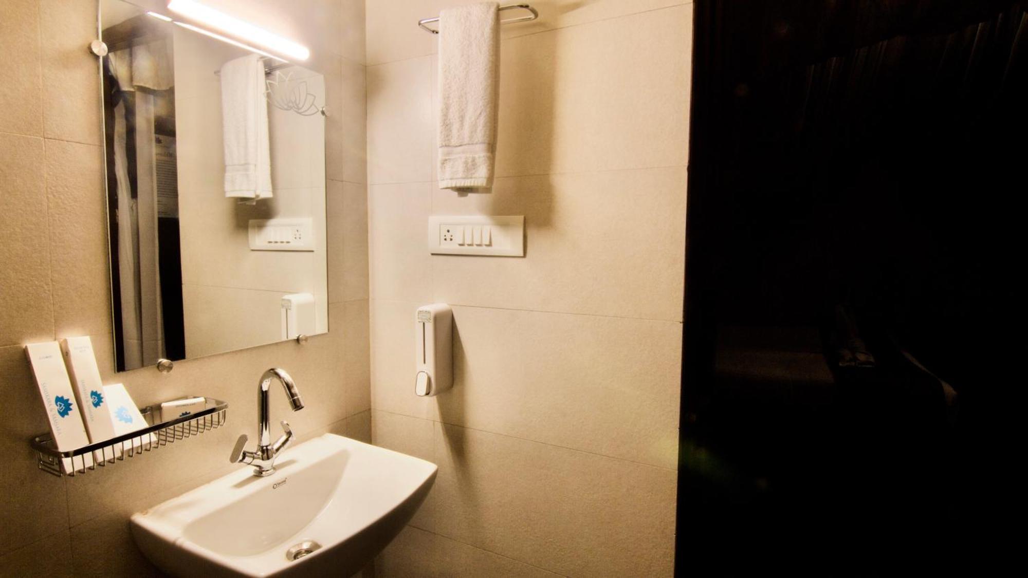 Samskara&Samsara Hotell Lansdowne Rum bild